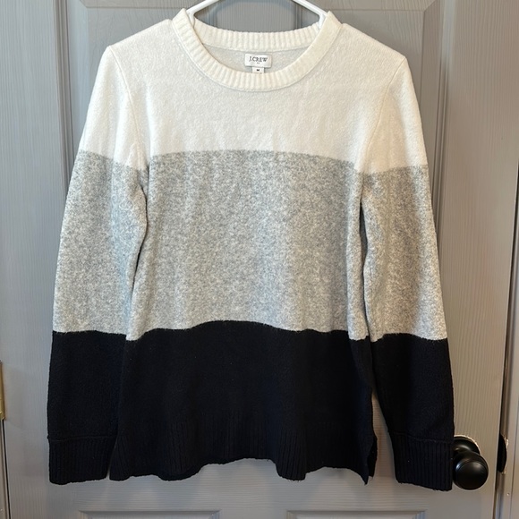 J. Crew Sweaters - J. Crew Crewneck sweater wool blend